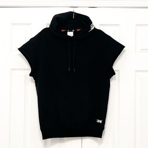 Reebok Victoria Beckham Short Sleeve Hoodie in Black